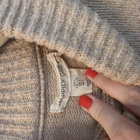 Happily Grey Women's Tan Turtleneck Cropped Sweater w/ Fringe Detail- size Large - Picture 2 of 7